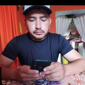 Meet your Posher, Roberto